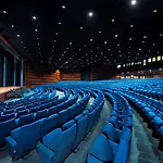 멜리아 4*