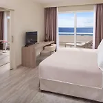 호텔 멜리아 4*