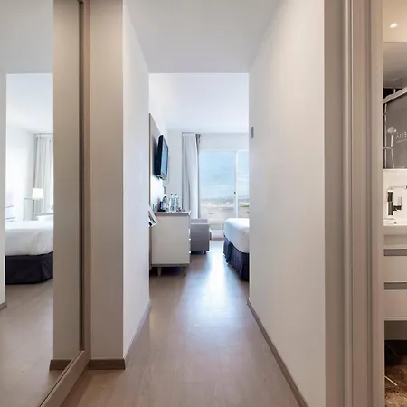 Melia Hotel 4*