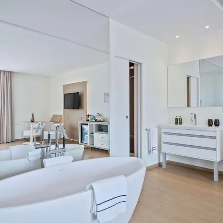 Melia Hotel 4*